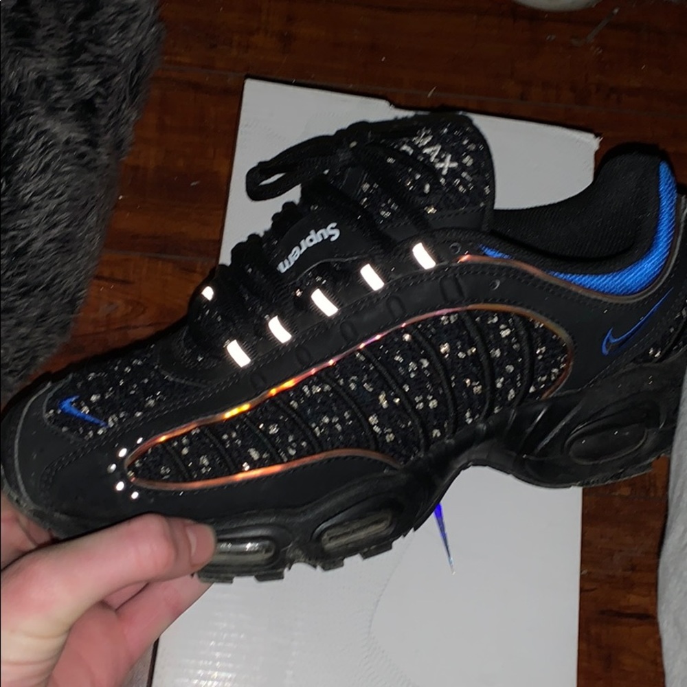 Supreme air max’s men’s sz10.5 no box authentic
